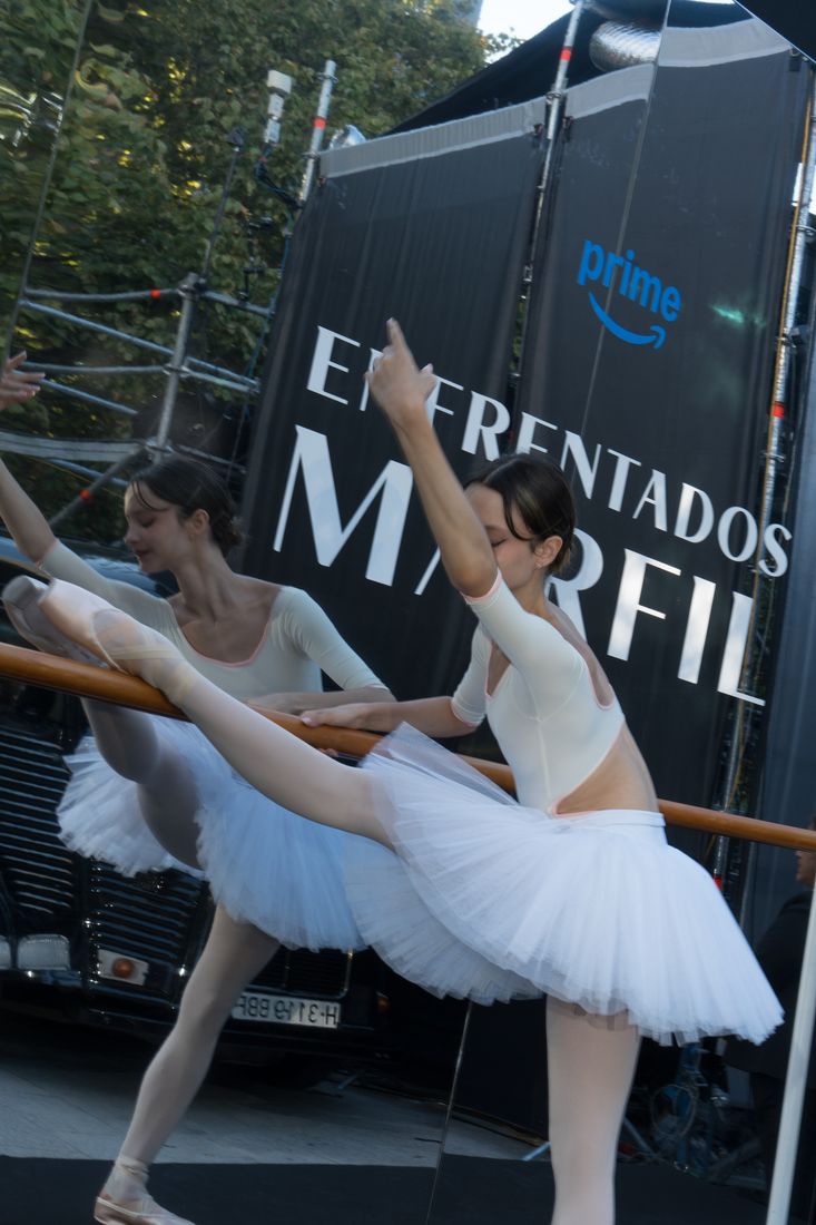 Enfrentados Marfil — Premiere