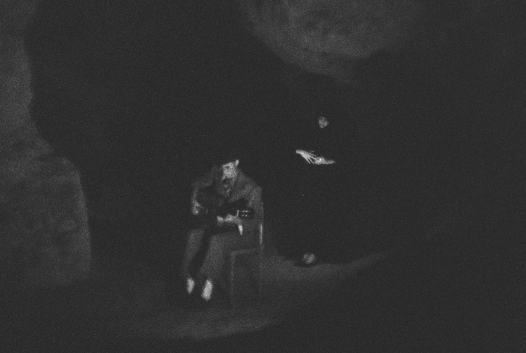 Voy Con La Luna — foto fija